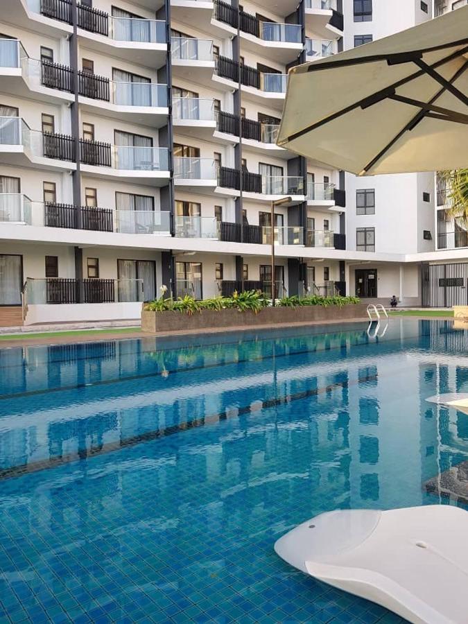Casa Raudhah @ Timurbay Seafront Residence Kampung Sungai Karang Exterior foto